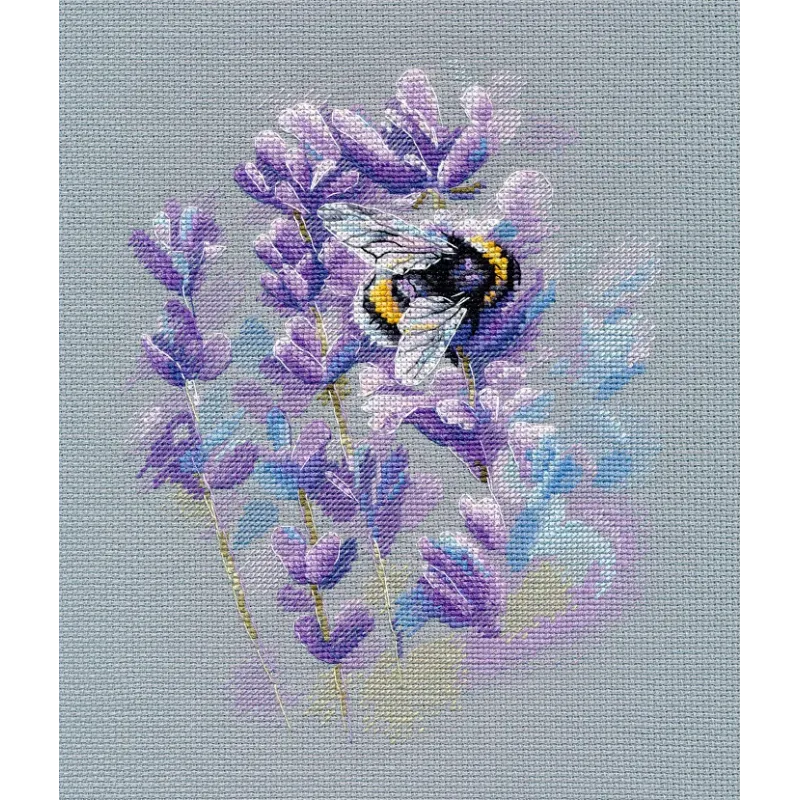 Cross stitch kit "Bumblebee on lavender" 15×20 cm S1683