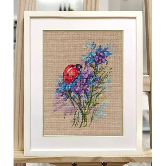 Набор для вышивания крестиком "Божья коровка" 14×20 см S1681