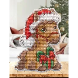 Набор для вышивания крестиком "Магнит. Лошадь с подарком" 6,2 × 8,2 см S1686