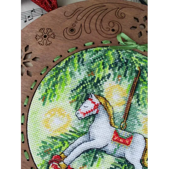 Kreuzstich-Set "Neujahrs-Pferd" 16x16 cm SM-1252