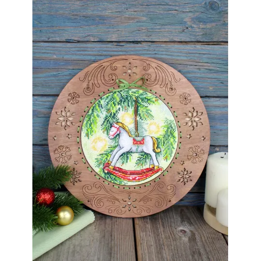 Набор для вышивания "Новогодний конь" 16x16 см SM-1252
