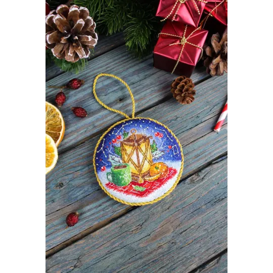 Cross stitch kit "Lantern. Pinkeep" 9x9 cm SNV-904