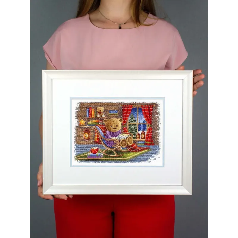 Cross stitch kit "With a Favorite Book" 20x25 cm SNV-926