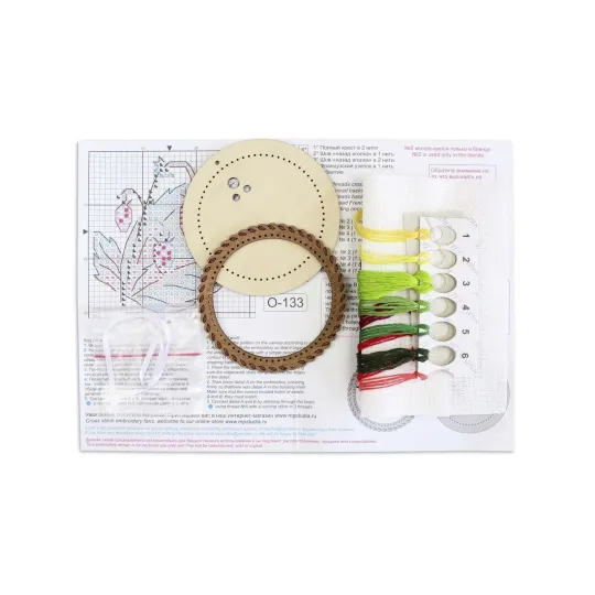 Cross-stich on wooden base "Miniature. Summer berries. Strawberries" 10x10 cm SO-133