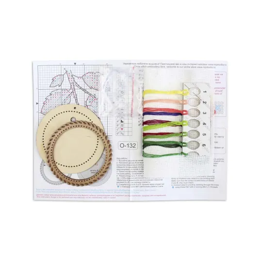 Вышивка крестом на деревянной основе "Миниатюра. Летние ягоды. Ежевика" 10x10 см SO-132