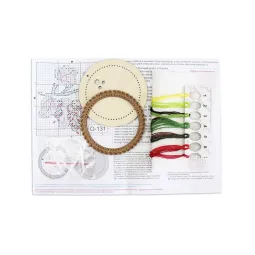 Cross-stich on wooden base "Miniature. Summer berries. Currants" 10x10 cm SO-131