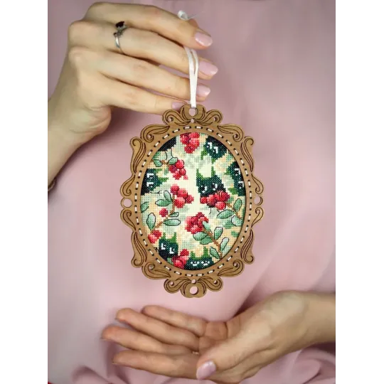 Вышивка крестом на деревянной основе "Миниатюра. Брусничный лес" 14x10см SO-129