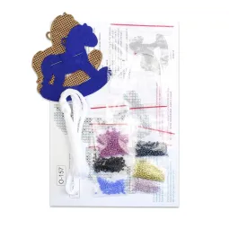 Cross-stich on wooden base "Little Dark Horse" 8x8 cm SO-157