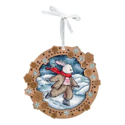 Cross-stich on wooden base "Miniature. On the river ice" 11x12 cm SO-134