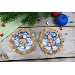 Cross-stich on wooden base "Miniature. On the river ice" 11x12 cm SO-134