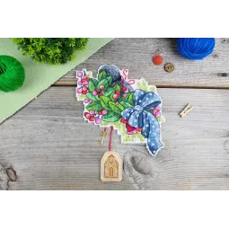 Cross stitch kit "Festive titmouse" 14x13 cm SR-1132