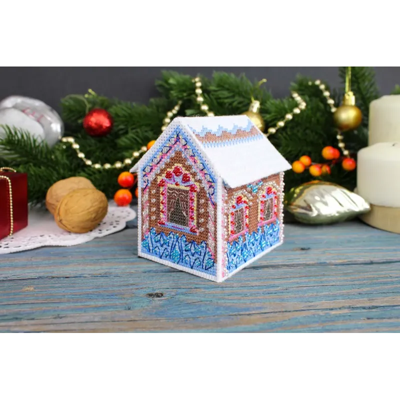 Набор для вышивания крестом "3D игрушка. Нарядный домик" 6x9x8 см SR-1168