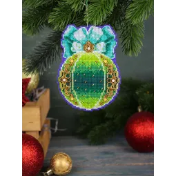 Kreuzstich-Set "Weihnachtsbaumkugel. Waldmagie" 12x9 cm SR-1312