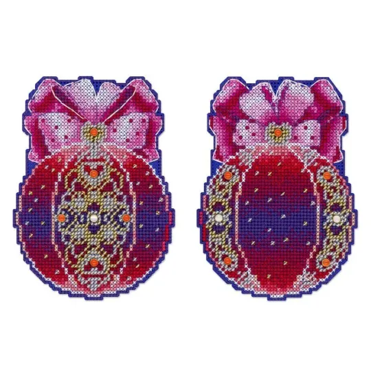 Kryželiu siuvinėjimo rinkinys "Kalėdinės eglutės burbulas. Širdies magija" 12x9 cm SR-1310