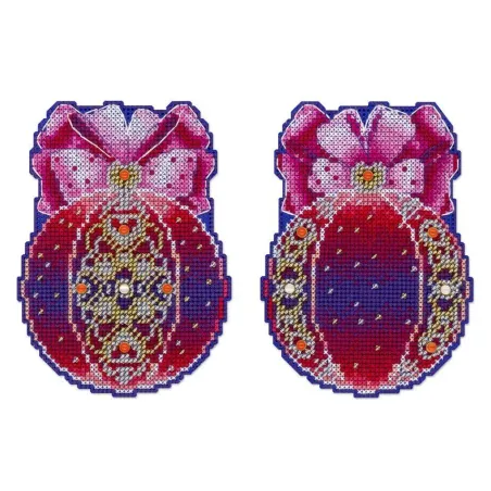 Kryželiu siuvinėjimo rinkinys "Kalėdinės eglutės burbulas. Širdies magija" 12x9 cm SR-1310