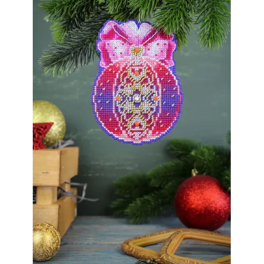 Kit de point de croix "Boule de Noël. Magie du cœur" 12x9 cm SR-1310