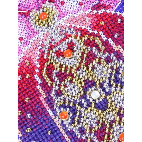 Kryželiu siuvinėjimo rinkinys "Kalėdinės eglutės burbulas. Širdies magija" 12x9 cm SR-1310