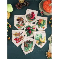 Набор для вышивания крестом "Осенняя гирлянда бежевая (7 флажков)" 10x7 см ST-1096