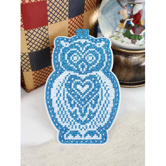 Набор для вышивания крестом "Новогодняя игрушка: Снежная сова" 14x9 см ST-1087