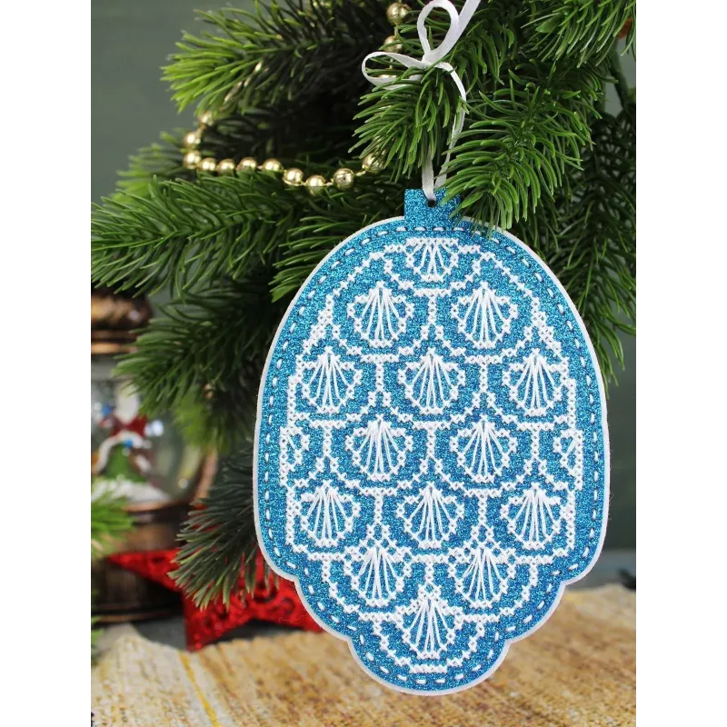 Набор для вышивания крестиком "Новогодняя игрушка: зимний шишка" 14x10 см ST-1086