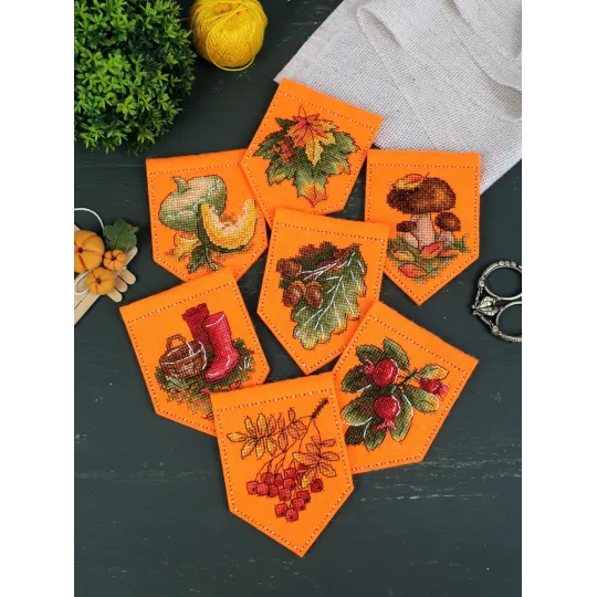 Kreuzstich-Set "Herbstgirlande orange (7 Flaggen)" 10x7 cm ST-1002