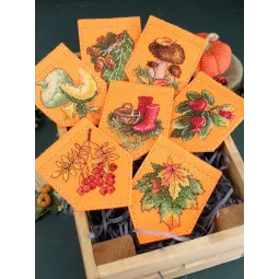 Kryželių siuvinėjimo rinkinys "Rudens girlianda oranžinė (7 vėliavėlės)" 10x7 cm ST-1002