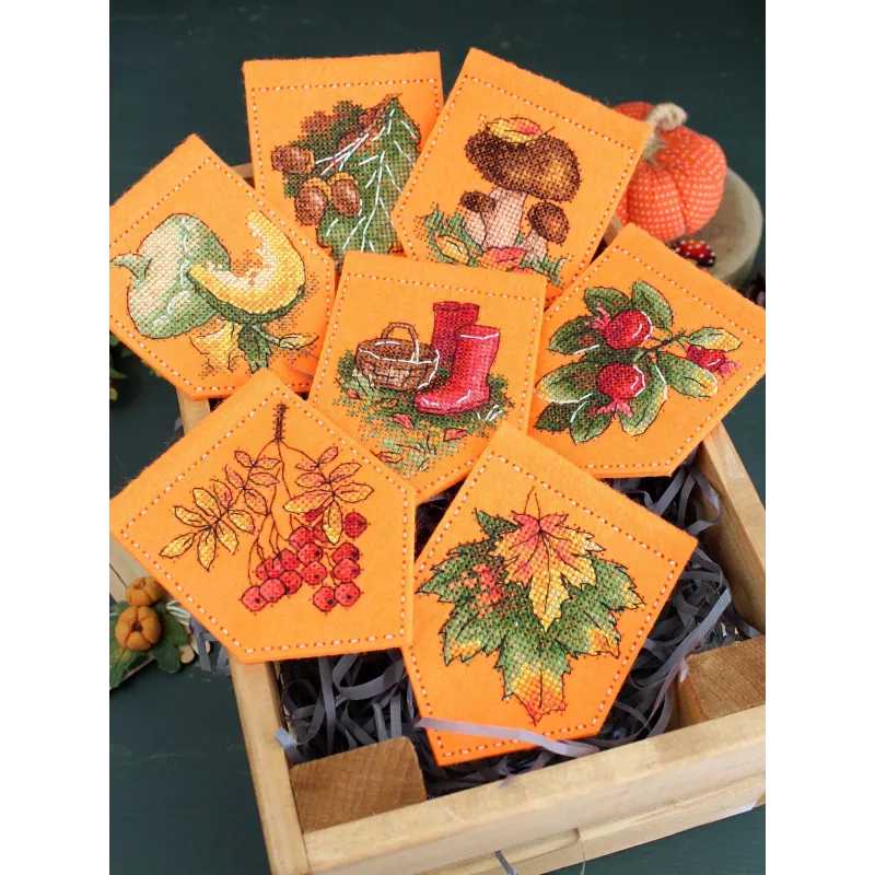 Kreuzstich-Set "Herbstgirlande orange (7 Flaggen)" 10x7 cm ST-1002