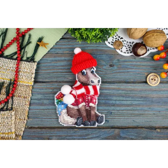 Kryželių siuvinėjimo rinkinys "Arklys kepurėje" 13x9 cm SR-1327