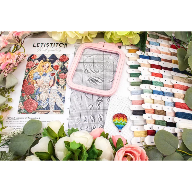 Siuvinėjimo kryželiu rinkinys "Žvilgsnis į Stebuklų šalį" 23 x 34 cm SLETIL9960