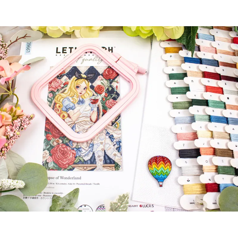 Siuvinėjimo kryželiu rinkinys "Žvilgsnis į Stebuklų šalį" 23 x 34 cm SLETIL9960