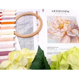 Cross stitch kit "Floral Grace" 32x32cm SLETIL9956