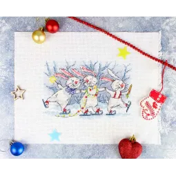 Cross stitch kit "Festive round dance" 13x20 cm SM-993