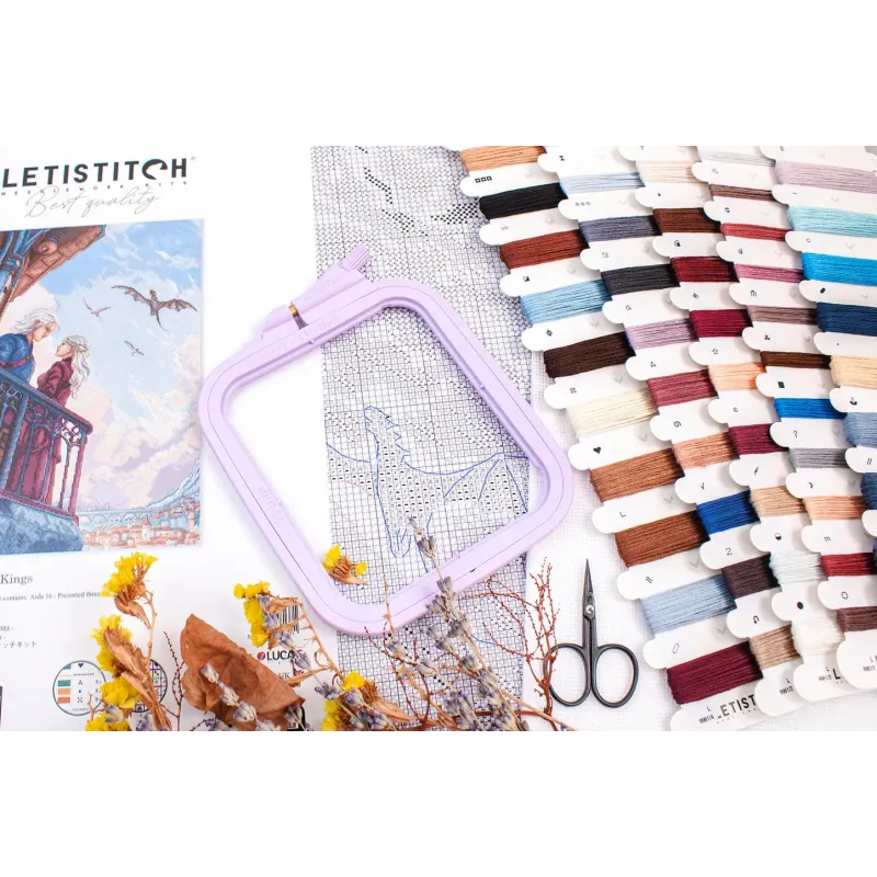 Kryželiu siuvinėjimo rinkinys "Hearts Over Kings" 29 x 43 cm SLETIL9961