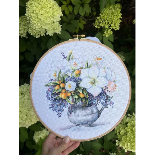 Cross stitch kit "Floral Etude" 23 х 24 cm SANTS-13