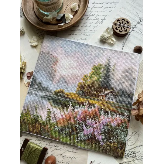 Kit de point de croix "Terre de brumes" 19x19 cm SANK-69