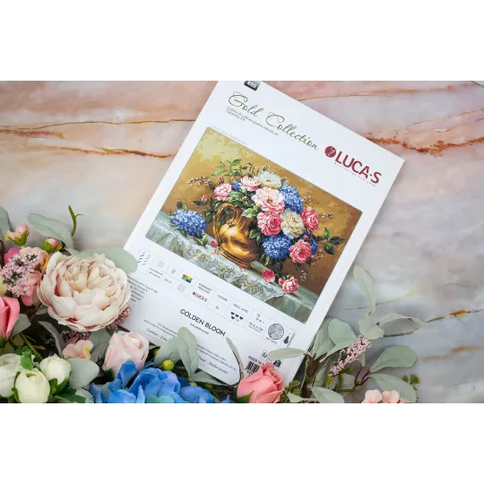 Kit de point de croix. "Golden Bloom" 30x21 cm SG723