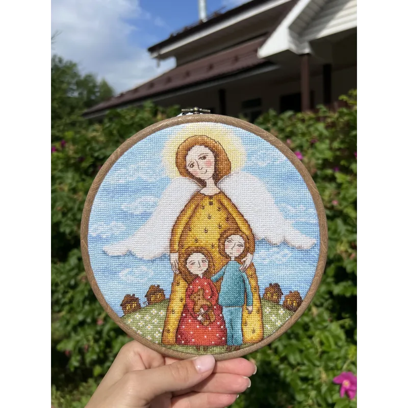Kryželiu siuvinėjimo rinkinys "Vaikystės amuletas" 19 x 19 cm SANA-10