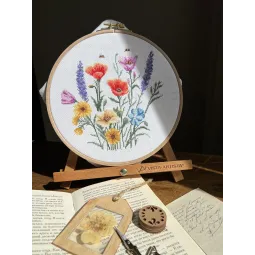 Kryželiu siuvinėjimo rinkinys "Vasaros spalvos" 17 х 17 cm SANK-70