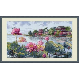 Набор для вышивания крестиком "Lotus Dreams" 24x44 SK281