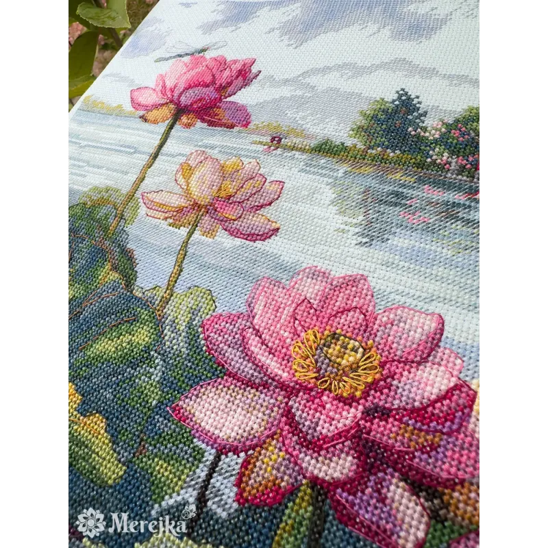 Kit de point de croix "Rêves de lotus" 24x44 SK281