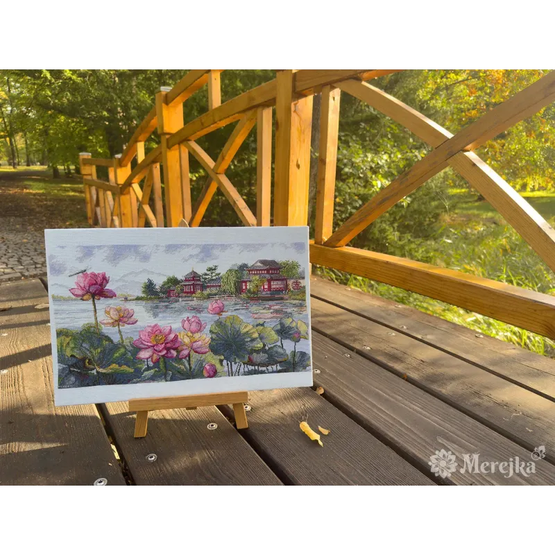 Kryželiu siuvinėjimo rinkinys "Lotus Dreams" 24x44 SK281