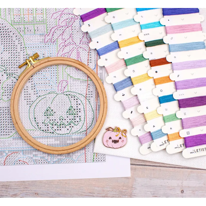 Cross stitch kit "Pumpkin Latte Nights" 20x17 cm SLETIL9962