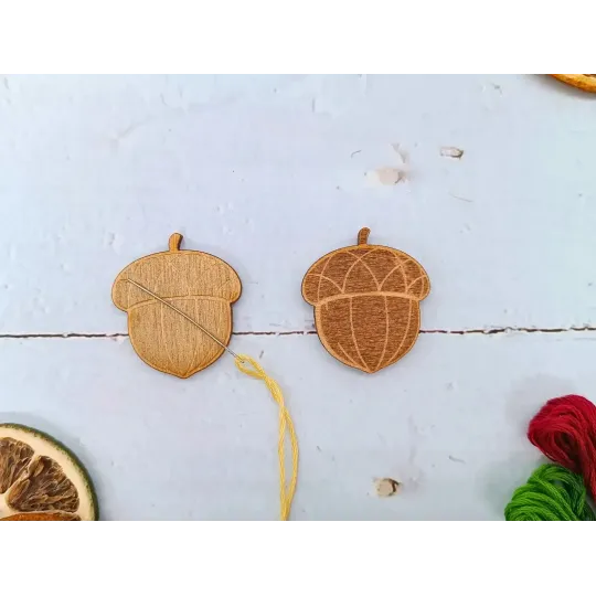 Magnetic needle holder. Acorn. Gold. KF059/67G