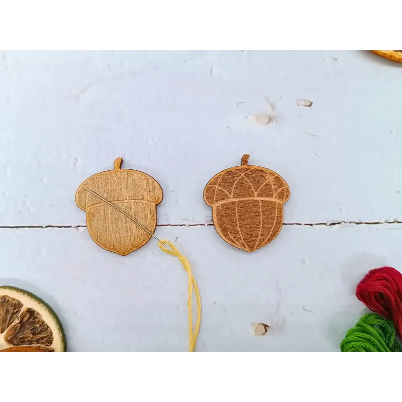 Magnetic needle holder. Acorn. Gold. KF059/67G