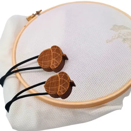 Magnetic keepers . Acorn. 2pcs KF040/4