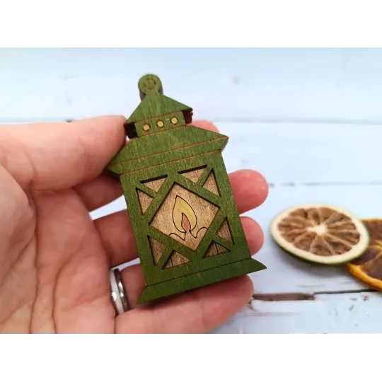 Wooden needle case. Lantern KF056/126