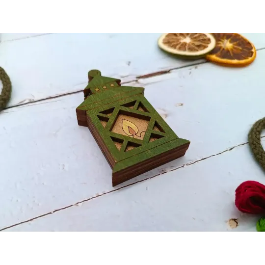 Wooden needle case. Lantern KF056/126