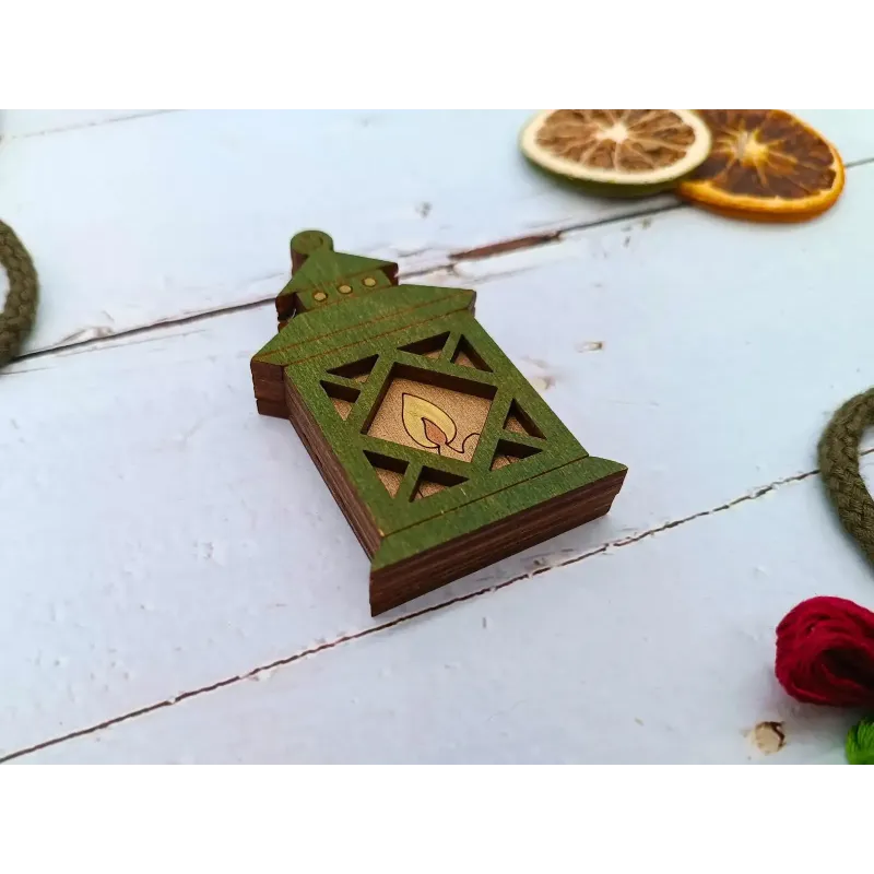 Wooden needle case. Lantern KF056/126