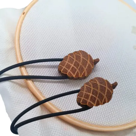 Magnetic keepers . Pine cone. 2pcs KF040/3