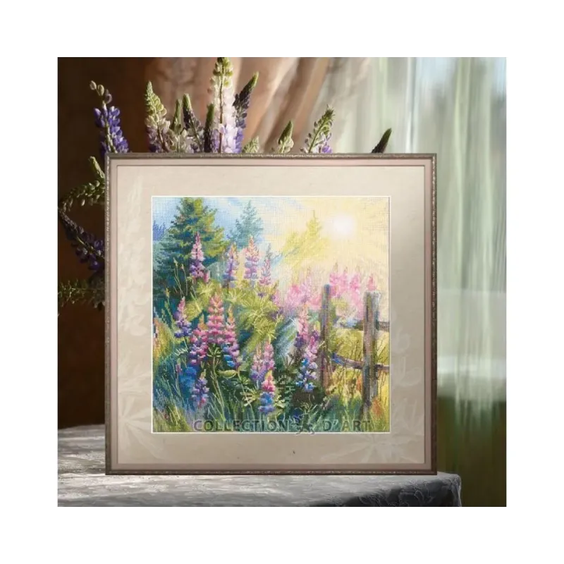 Kits de point de croix "Été de lupin" 24x24 cm RTOM1067